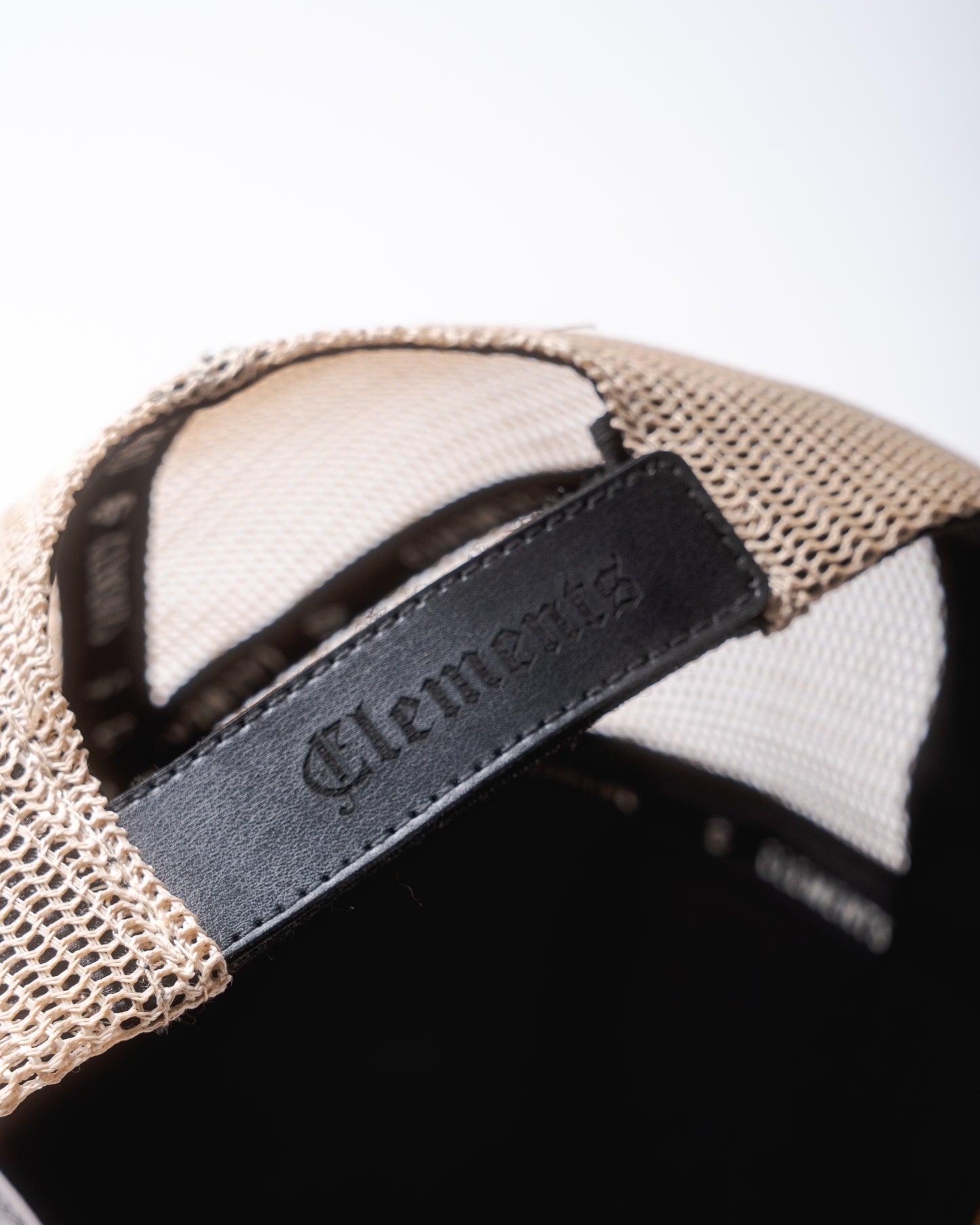 CORE UNIT HAT - BONE